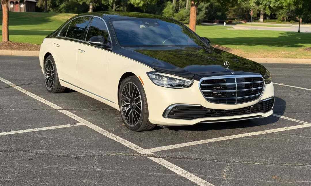 2023 Mercedes-Benz S-Class available to rent from iLuxe Auto